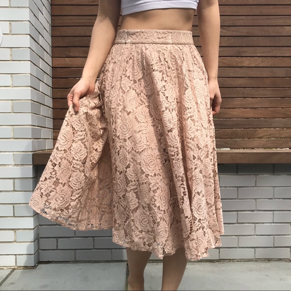 Soft Lace Midi Skirt
